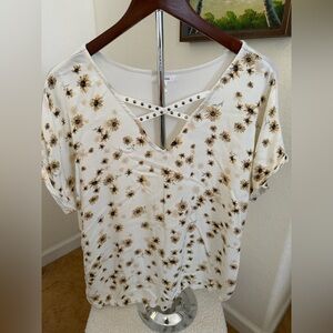 Maurices White Floral Top with Studded Crisscross